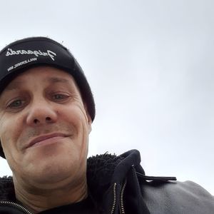 Meet your Posher, Larry